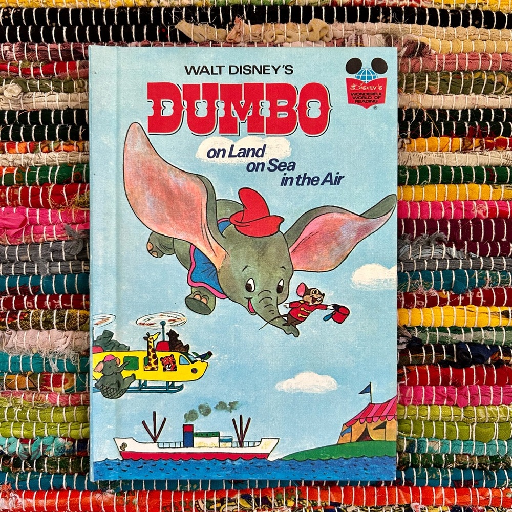 Disney Dumbo On Land On Sea In The Air 1972 Vintage Book Club Edition
